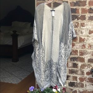 Gorgeous AEO Com-mono. One size fits all.